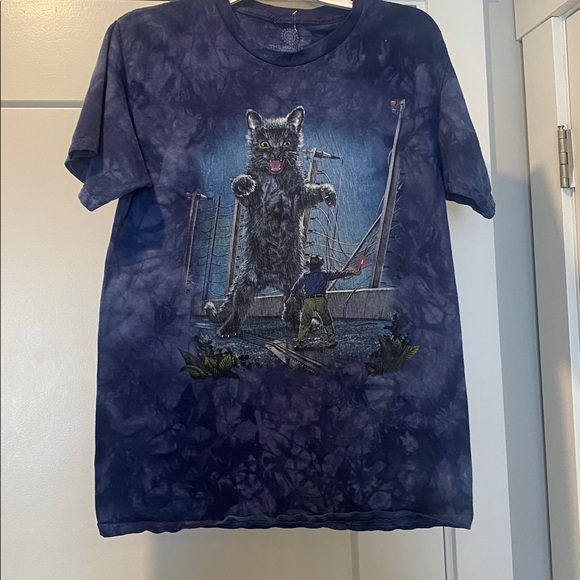The Mountain Tops - THE MOUNTAIN CAT TSHIRT